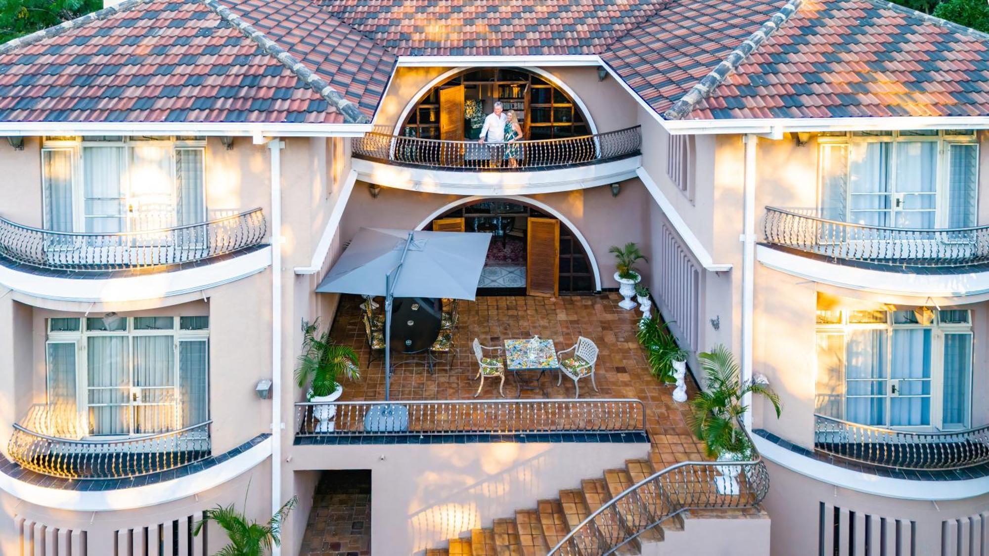 The Victorian Manor Bed & Breakfast Victoria Falls Dış mekan fotoğraf