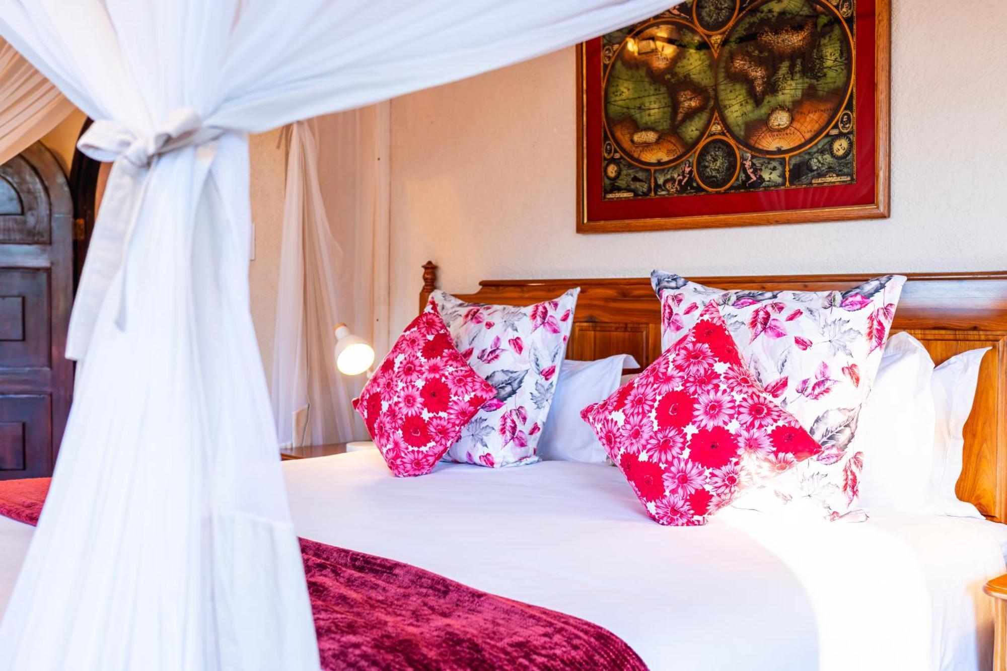 The Victorian Manor Bed & Breakfast Victoria Falls Dış mekan fotoğraf