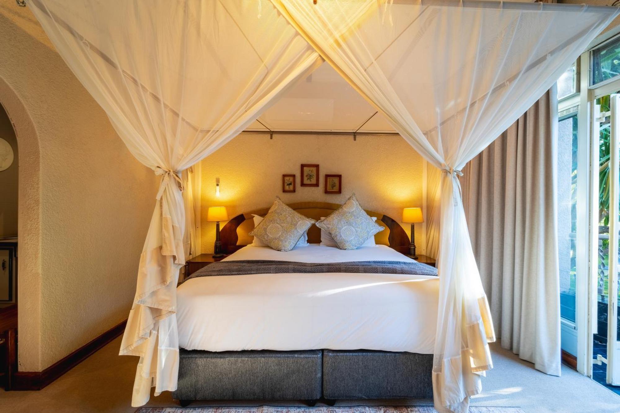 The Victorian Manor Bed & Breakfast Victoria Falls Dış mekan fotoğraf