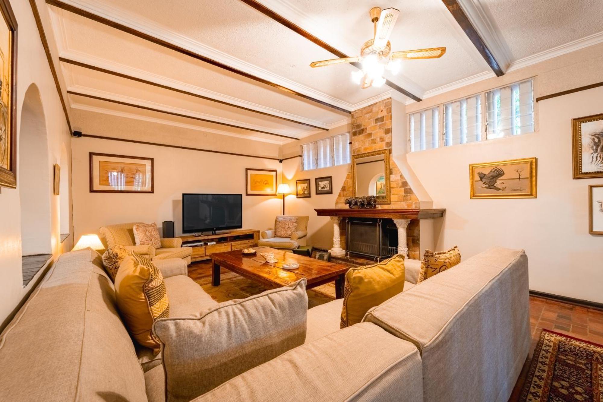 The Victorian Manor Bed & Breakfast Victoria Falls Dış mekan fotoğraf